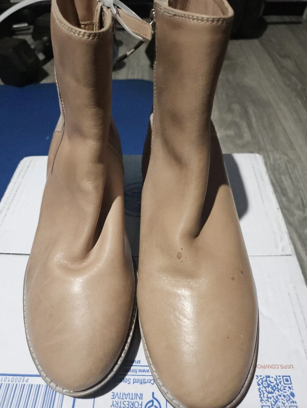 Trotters Nude Tan Stretch Ankle Booties
